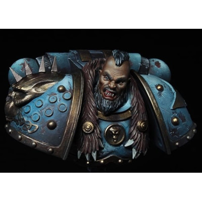 Fenrys Bust