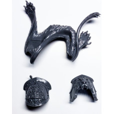 Lion El'Jonson - Pelt & Shoulder Pads Set