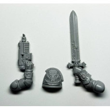 CAPTAIN WITH JUMP PACK - Power Sword, Bolter, Shoulder Pads