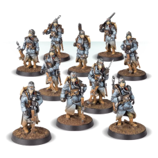 Infantry Squad At Ease