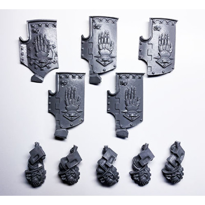 Iron Hands Medusan Immortals - Shields